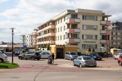 Wybetonowane osiedle wokół ulicy Szmaragdowej. Developerzy projektują mieszkańcom przestrzeń do życia.